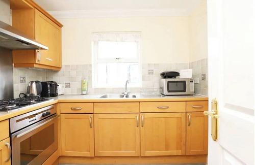 Oxford Apartment | Pass the Keys | Central Oxford 2 Bed Apartment with Parking