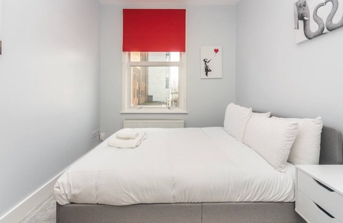Northcote Apartment | Pass the Keys | Charming Modern 2BR Flat Central Location Zone 1