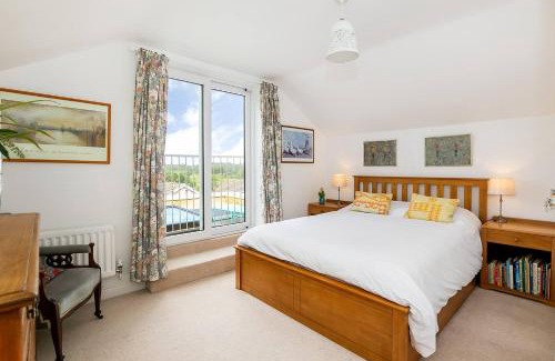 Chipping Norton House | Pass the Keys Cosy Bliss Lodge 5 min walk to Chipping Norton