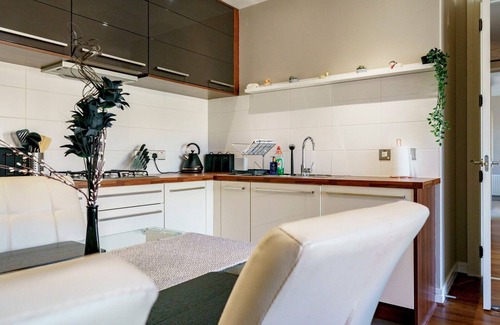 Titanic Quarter Apartment | Pass the Keys | Fabulous 2BR w/Views | Titanic Qtr | City Centre