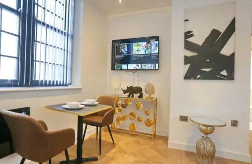 Salford Apartment | Pass the Keys - Heart of Manchester Modern Apartment