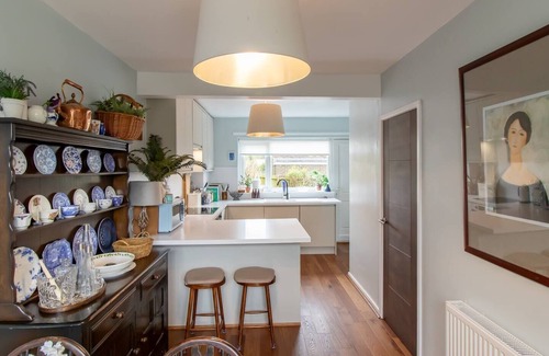 Durham House | Pass the Keys | Large homely house with parking!