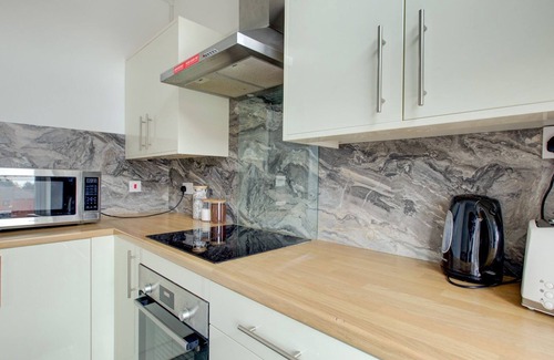 Cheetham Hill Apartment | Pass the Keys | Modern 1 bedroom apartment