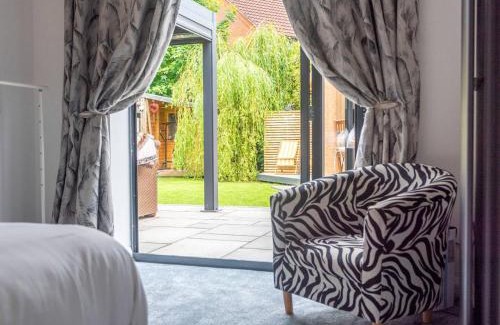 Stafford House | Pass the Keys Modern and Stylish Bungalow