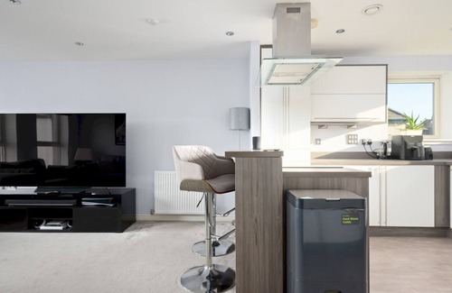 Bonnington Apartment | Pass the Keys |Modern 2bed Apartment Edinburgh