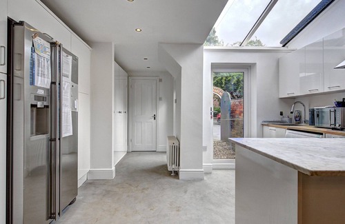Didsbury House | Pass the Keys | Peaceful Boutique Period home Didsbury
