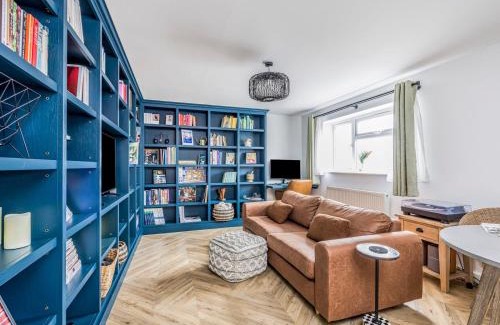 East Wittering Apartment | Pass the Keys Stylish Flat Close To Beach