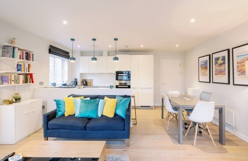 Kennington Apartment | Pass The Keys | Stylish Kennington Home in a Prime Central Location