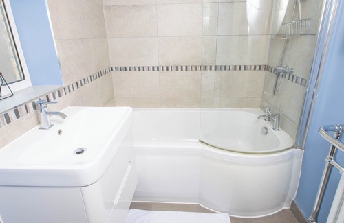 Maidstone House | Pass the Keys | Town and Country
