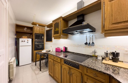 Eixample Apartment | PASSEIG DE GRACIA, with large terrace