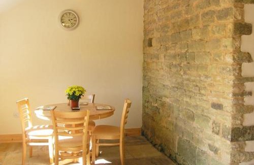 Lockton House | Pasture Barn - Cottage