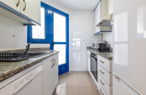 Alboraya Apartment | PATACONA SURFING BEACH. WiFi + Aire Acondicionado + Piscina + Tenis + Parking
