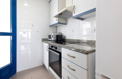 Alboraya Apartment | PATACONA SURFING BEACH. WiFi + Aire Acondicionado + Piscina + Tenis + Parking