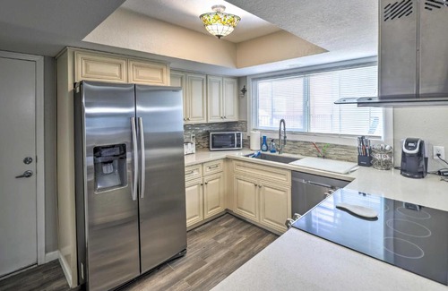 Lake Havasu City House | Patio and Grills Mtn-View Home in Lake Havasu City!