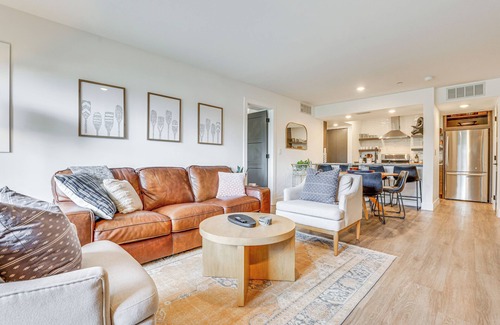 Frisco Condo | Patio & Dillon Reservoir Views: Chic Frisco Condo!