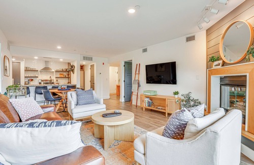 Frisco Condo | Patio & Dillon Reservoir Views: Chic Frisco Condo!