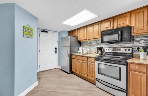 Myrtle Beach Condo | Patricia Grand 202