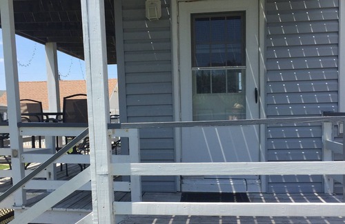 Strathmere Apartment | Patsea A summer beach retreat