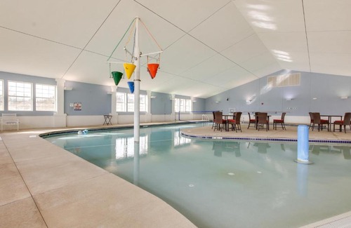 Egg Harbor Apartment | Patties Other Place - Indoor Pool Access!