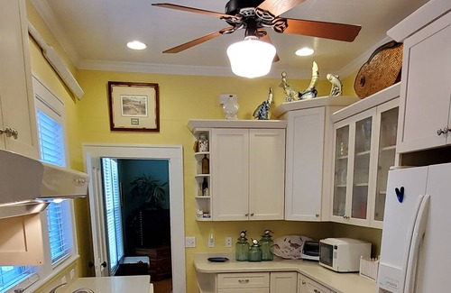Cortez House | Paul Taylor Home of the Cortez Vacation Rental Property