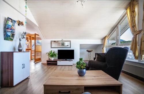 Fuessen Apartment | Paulas Ferienwohnung Koenigscard