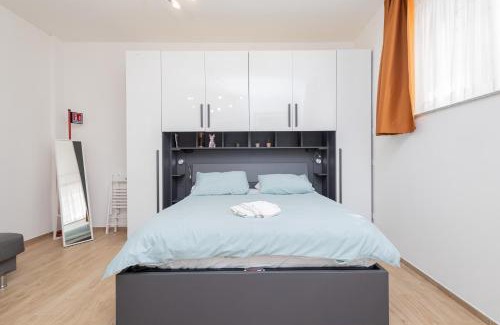 Pavia Apartment | Pavia Centro Storico - Lovely Suite Scaldasole