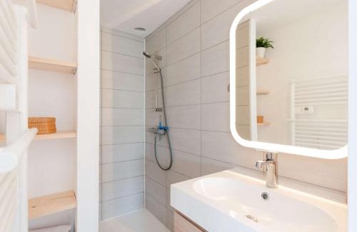 Les Ayguades Villa | Pavillon climatisé, rénové, piscine, proche plage, parking privé, animaux acceptés - Gruissan - FR-1-409-218