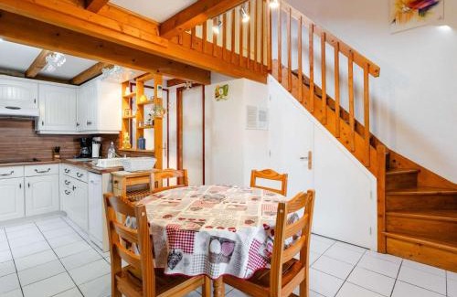 Les Ayguades Villa | Pavillon Climatisé T2 Mezzanine à 150m de la Plage - 5 Pers, Parking, Animaux Acceptés - FR-1-409-250