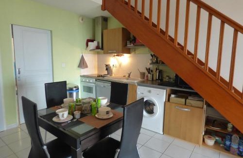 Saint-Pierre-la-Mer Apartment | Pavillon T2 Mezzanine, piscine, Mer Indigo, St Pierre la Mer