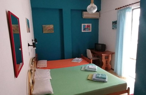 Tolo Apartment | Pavlaras Studios