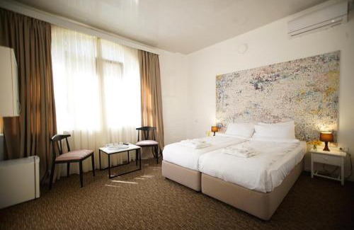 Kvareli Bed & Breakfast | Pawlonia Villa Kvareli