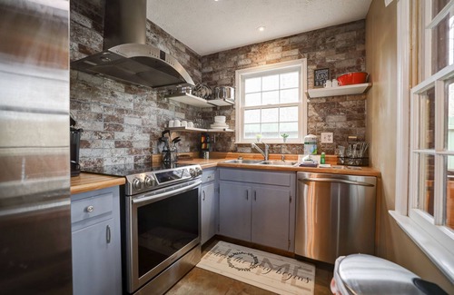 Clarkesville Cottage | Pawsibilities - 3rd Night Free! See Details Below.