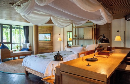 Ninh Hoa Hotel | Pax Ana Doc Let Resort & Spa
