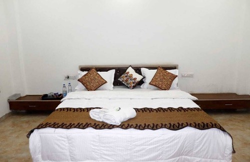 Maheshwar Hotel | Payal Palace