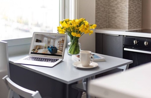 Abingdon Apartment | PBC | Spacious Studio - Earl's Court 119 - EC4