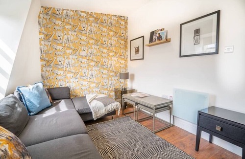 Earl's Court Apartment | PBC | Two-Bed Apt - Earl's Court 121 - EC9