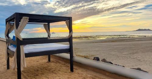 Bella Vista Hotel | Peñasco del Sol Hotel