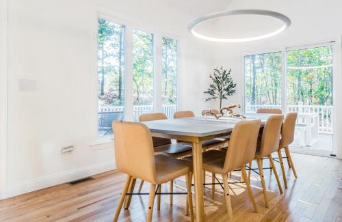 Wellfleet House | Peace Among the Pines