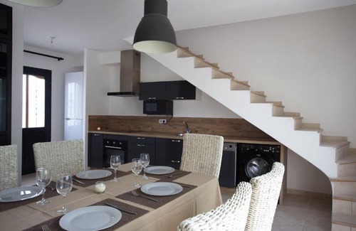 Pertuis House | Peace Haven At The Edge Of The Luberon