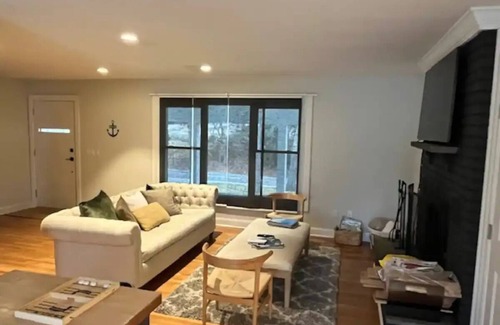 Hampton Bays House | Peace in Paradise! 8 minutes to the Shinnecock Hills Golf Club