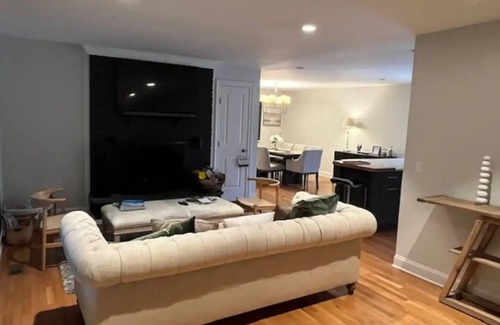 Hampton Bays House | Peace in Paradise! 8 minutes to the Shinnecock Hills Golf Club
