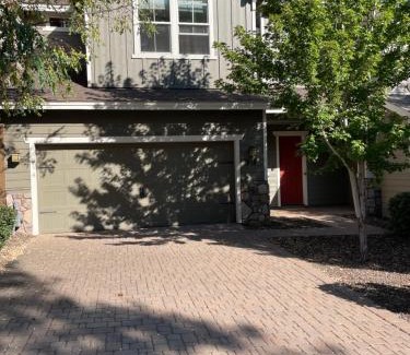 Flagstaff House | Peace in the Pines