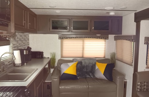 Myrtle Beach House | "Peace On Wheels" Myrtle Beach Sleeps 4 comfortably, W/Outside Entertainment