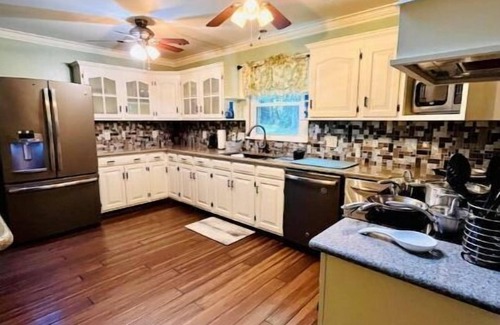 Spotsylvania House | Peaceful & Serene, beautiful views.multi-family home w separate apartment