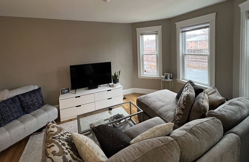 West Medford Apartment | Peaceful 1BR with office space perfect for students & professionals