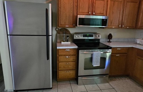 New Haven Apartment | Peaceful 2bedroom getaway in East Haven