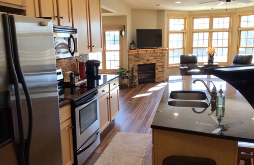 Three Lakes Condo | Peaceful 2BR/2BA Condo at Northernaire – Your Northwoods Getaway Awaits