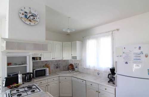 La Bree-les-Bains House | Peaceful 3-Room House with Garden, BBQ, Near Beach - 6 Guests, Pets Allowed