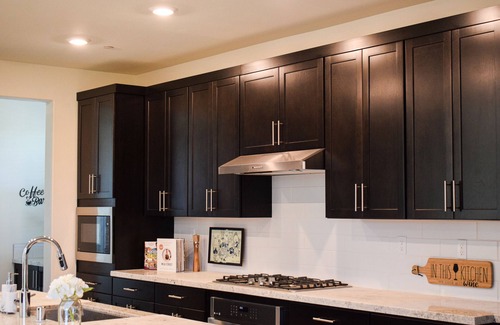 Tracy House | Peaceful 5BR/3.5BA Villa W/ClubHouse-Pool Spa Deck Garden