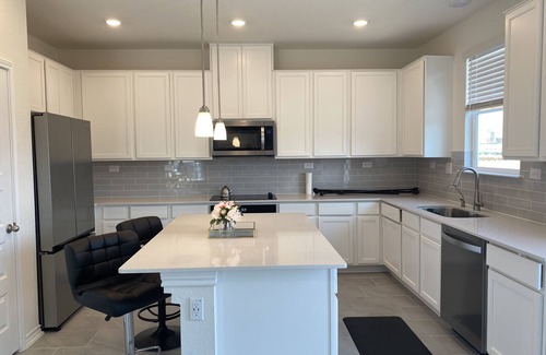 Wetmore House | Peaceful and Central house for family fun!